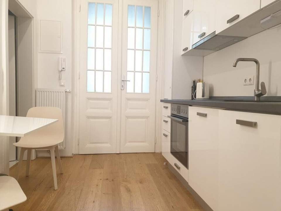 Vorgartenstraße | Modern | Saniert | Apartment