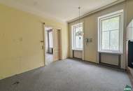 Wohnung mit Potential: Sanierungsbedürftige 2-Zimmer Wohnung nahe Augarten