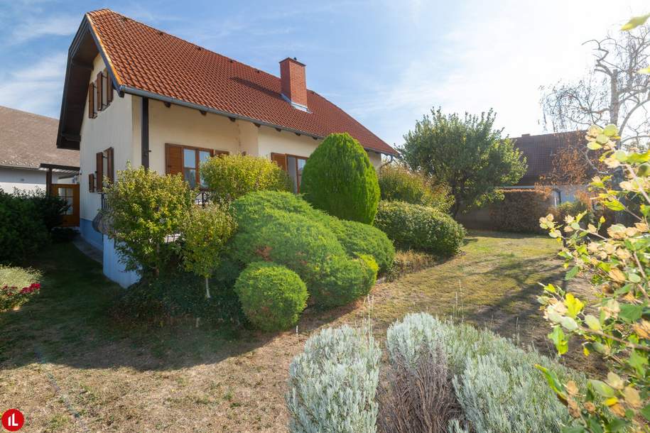 Charmantes Einfamilienhaus eingebettet in ruhiger Eigenheim Wohnsiedlung, Haus-kauf, 625.000,€, 2320 Bruck an der Leitha