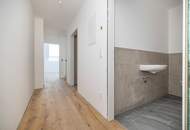 Sommerbonus bis 31. August - ERSTBEZUG: Dachmaisonette mit Südterrasse in charmantem Altbau