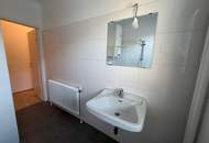 renovierte Single- Wohnung im Zentrum zu vermieten