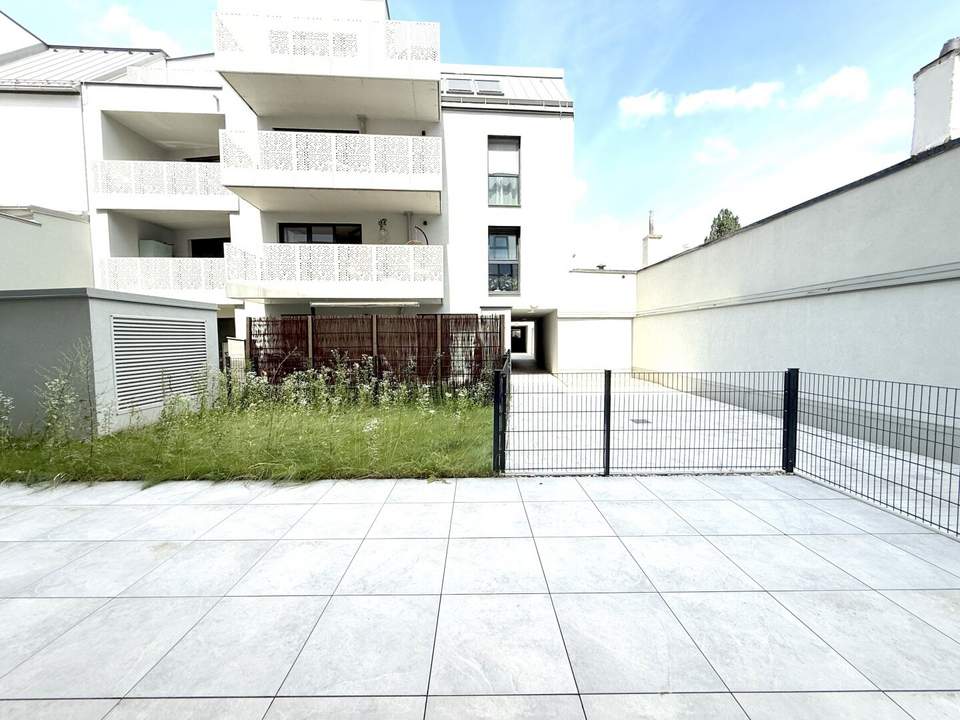 Donaufelder Straße | Büro oder Praxisräumlichkeiten mit Terrasse und Eigengarten