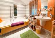 Einfamilienhaus im Zentrum von Neukirchen – 6 Zimmer, großem Garten, Garage &amp; Bürotrakt