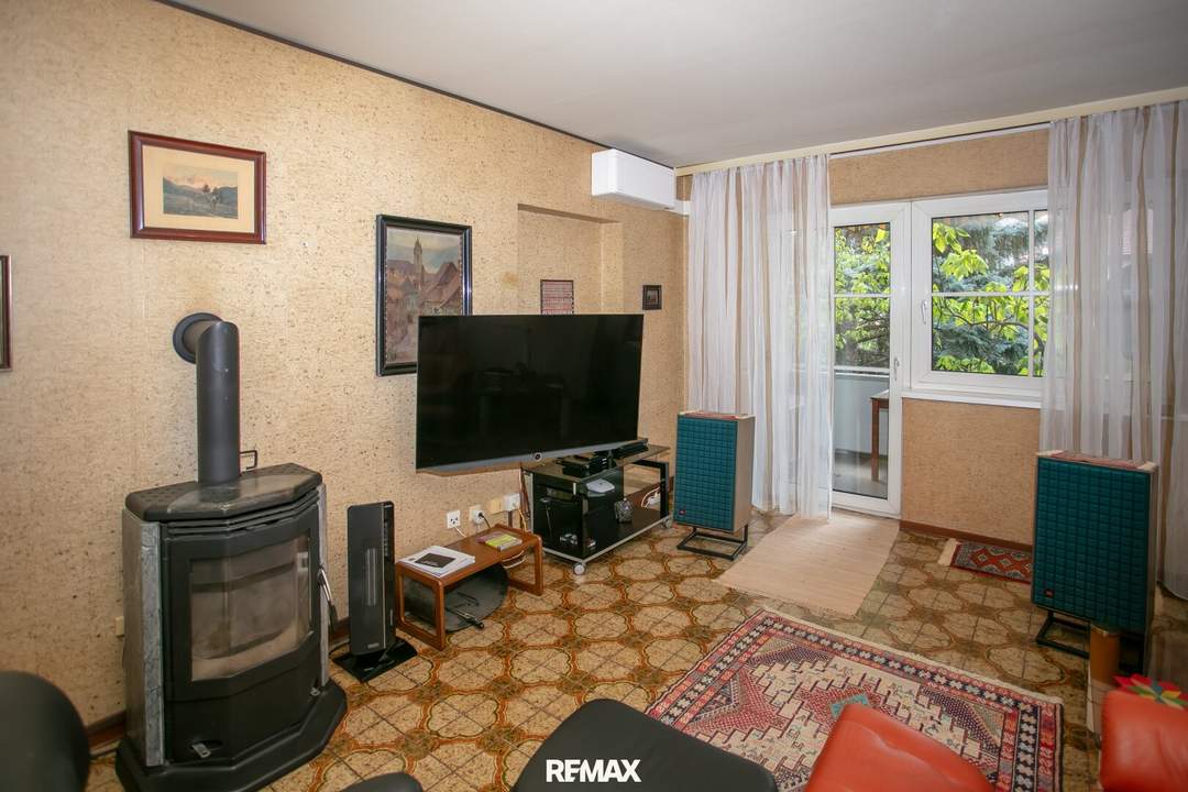 Großzügige 3-Zi-Wohnung mit Loggia &amp; Stellplatz in Mautern – Adaptierungsbedarf!