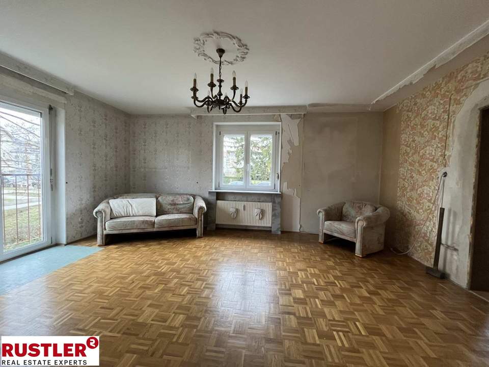 Viel Platz für Ihre Wohnideen: 109 m² 4-Zimmer-Wohnung mit Loggia in Baden