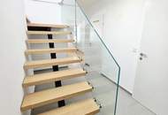 Traumblick - Ihr Logenplatz über der Stadt! Wohnen im Dachgeschoss mit WOW-Effekt! Traumhaft saniertes Altbauhaus + Hofseitige Terrasse + Tolle Infrastruktur und Anbindung + Lebensqualität pur!