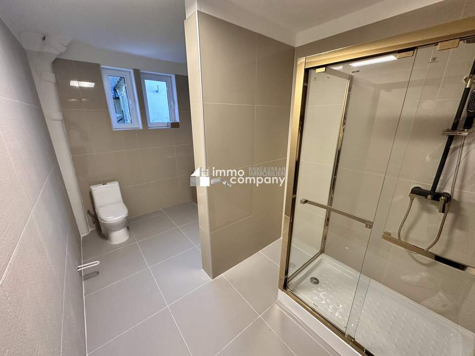Helle 2-Zimmer-Wohnung in Lassee – Wohlfühloase für 600 € Kalt! Stadtblick inklusive!