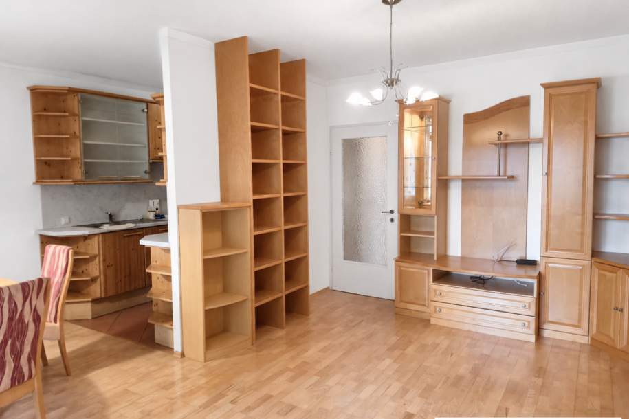 TOPGEFPLEGTE WOHNUNG MIT GROSSER LOGGIA UND GRÜNBLICK, Wohnung-kauf, 185.000,€, 3443 Tulln