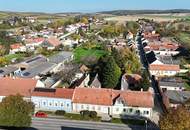 KLASSISCHER STRECKHOF IN GROßWEIKERSDORF // Sanierungsbedarf