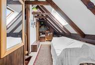 Charmantes Bauernhaus mit großem Grundstück, langgezogenem Hof, 2 Wohnungen und einem Swimmingpool