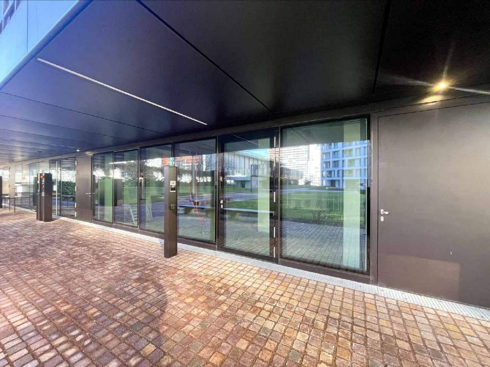 Urbaner Business-Spot: Erstbezug in den DC-Flats – Arbeiten im „Global Village“