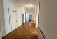 Großzügiger Altbau im Herz-Jesu-Viertel!