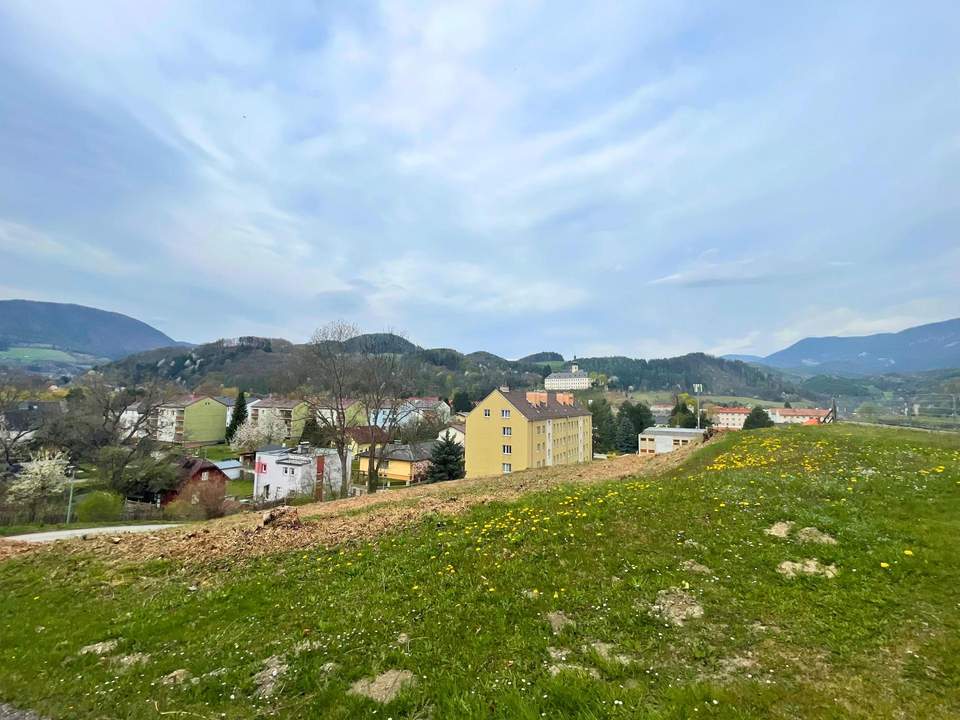 Aussichtslage inklusive - Der Baugrund für Ihre Zukunft!