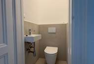Generalsanierte 151m2, 5 Zimmer in Villenetage mit Gartenanteil und Parkplatz