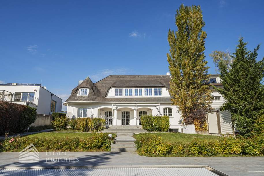 Prachtvolle Villa mit Poolhaus in Top-Ruhelage, Haus-kauf, 2.590.000,€, 2345 Mödling