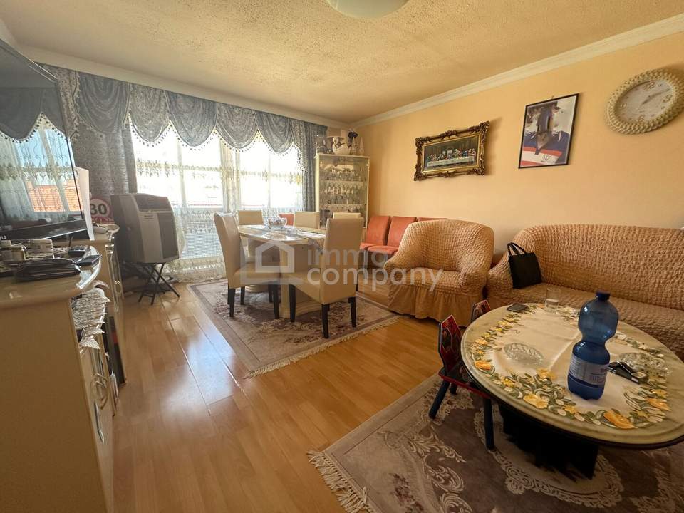 ÜBER DEN DÄCHERN WIENS - 3-ZIMMER WOHNUNG IN 1100