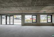 Erstbezug | Moderne Gewerbefläche mit hoher Sichtbarkeit und flexibler Nutzung auf zwei Etagen