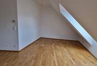 15299 - Gepflegte 2 Zimmer Wohnung