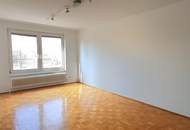 Helle 3 Zimmer Wohnung im 3. Liftstock