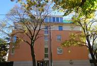 1190! Entzückendes, voll möbliertes DG mit zwei Terrassen und Tiefgaragenplatz!