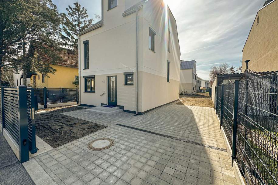 Wohntraum nahe Donauturm / Donaupark … Prov. frei f. Käufer // Residential dream near Danube Tower / Danube Park … Buyer Comm. free ! //, Haus-kauf, 1.099.900,€, 1210 Wien 21., Floridsdorf