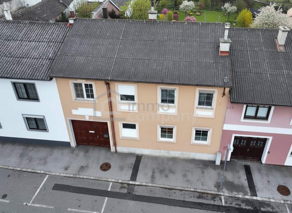 8 Zimmer, 2 Küchen, Lagerplatz ohne Ende und viel Garten - Was willst du mehr? Haus in Mannersdorf/Leithagebirge zu verkaufen!