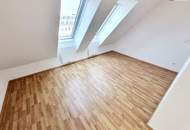 Reduzierter Preis! Charmante DG-Maisonettewohnung mit 2,5 Zimmer und Terrasse + Ideale Infrastruktur + Wunderschön saniertes Altbauhaus! Jetzt zugreifen!