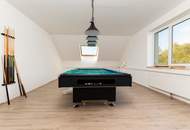 Gepflegte Gewerbehalle mit Büros und Abstellflächen