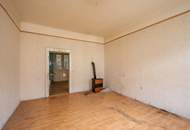 ++H7++ 2-Zimmer Altbau-Wohnung (renovierungsbedürftig), viel Potenzial!