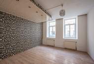++NEU++ Renovierungsbedürftige 4-Zimmer Altbauwohnung im Erdgeschoss!