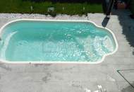 WOHNGLÜCK MIT POOL