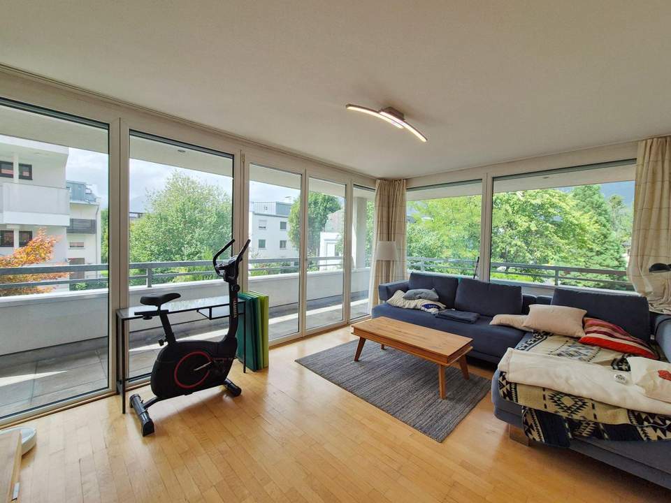 Helle 3-Zimmer-Wohnung mit großzügiger Terrasse in ruhiger Wohnlage