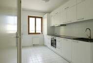 Gepflegte 3-Zimmer Wohnung mit Loggia und Grünblick!