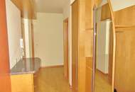 SEHR GEPFLEGTES 4-ZIMMER APARTMENT IN GRÜNRUHELAGE