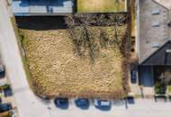 Schönes Eckgrundstück in sonniger Siedlungslage - unweit von Wien