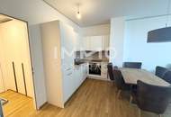 Möblierte 2 Zimmer Wohnung im TrIIIple Turm 1 - Pool am Dach - U3 Station um die Ecke!