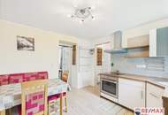 Miethit - Häuschen mit Nebengebäuden