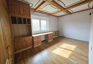 Familienhaus mit großem Garten, Keller und Garage - in toller Lage in 2020 Schöngrabern