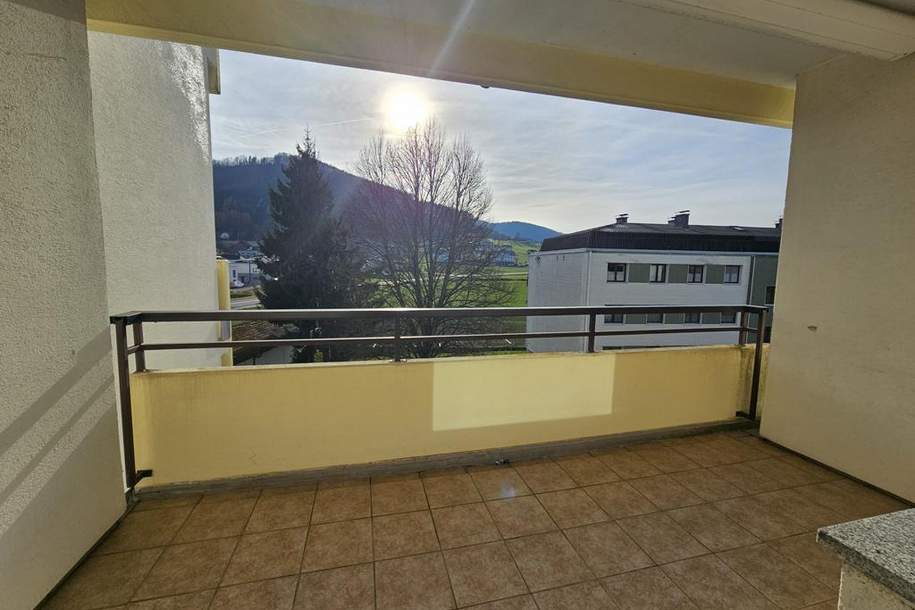 Komplett möblierte 3-Zimmer-Wohnung mit sonniger Loggia und Gebirgsblick, Wohnung-kauf, 265.000,€, 4812 Gmunden