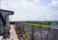 Fantastischer Weitblick in toller Lage - 72,36m² DG-Wohnung mit 37,60m² Dachterrasse und überdachten Parkplatz!