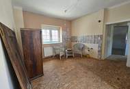 Wohnhaus mit großzügigen Nebengebäuden in Großpetersdorf, Burgenland
