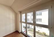 Moderne 2-Zimmer-DG-Wohnung mit sehr guter Anbindung