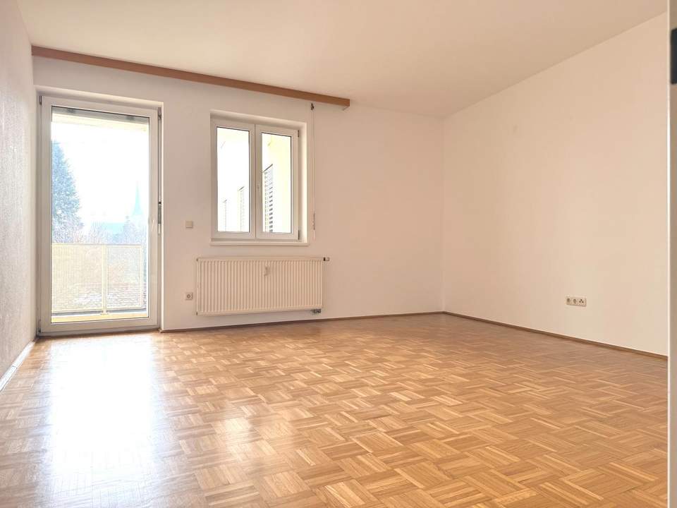 Gemütliche und ruhige Wohnung mit Balkon