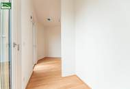 Alles was man sich wünscht – kostengünstige Heizung/“Kühlung“ über Erdwärme, PV-Anlage, weitläufige Grünflächen