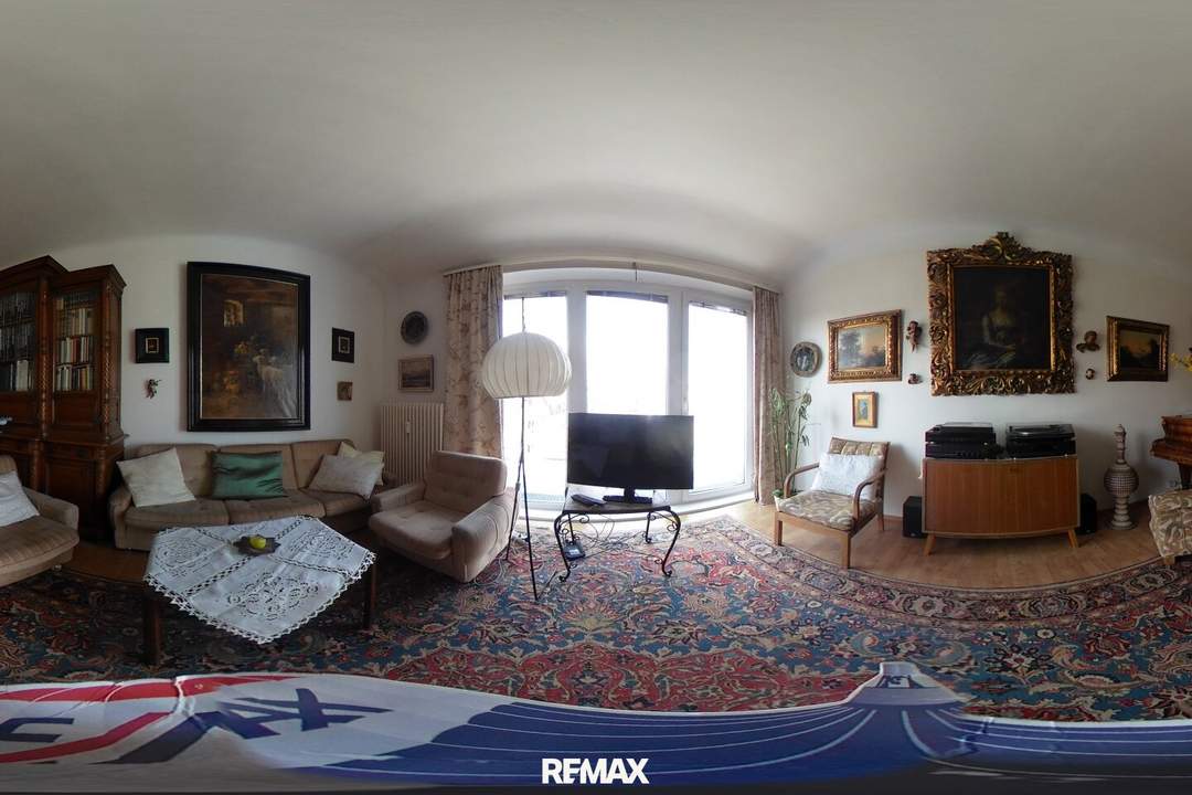 Helle 4-Zimmer Dachgeschosswohnung mit Wienerwald-Blick &amp; Westterrasse