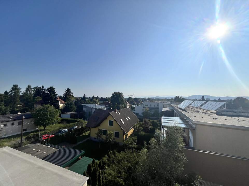 Graz-St.Peter: Luftig. Hell. Besonders. Terrassenwohnung mit sensationellem Weitblick &amp; Tiefgarage!