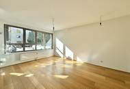 Exklusives Wohnen: 2-Zimmer-Wohnung mit Terrasse, Gartenidylle und Wintergarten