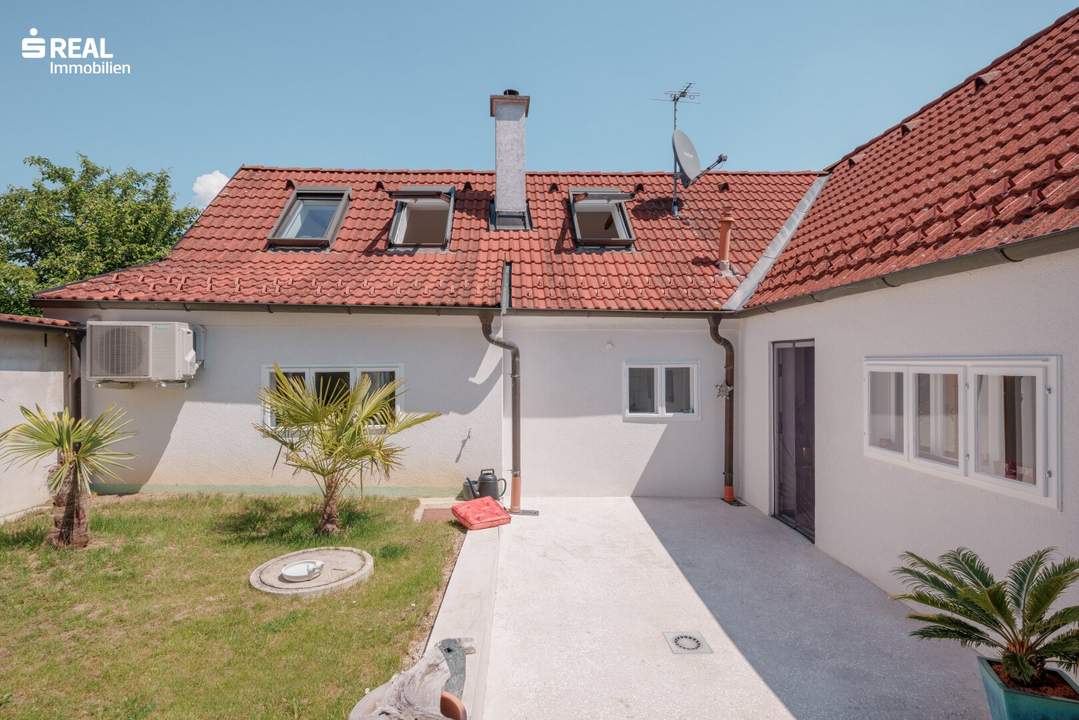 ehemaliger Vierkanthof wie aus dem Bilderbuch - liebevoll renoviertes Wohnhaus