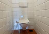 Haus mit ca. 275 m² Wohnfläche, ca. 2.200 m² Grund – ideal für Großfamilien, sanierungsbedürftig!