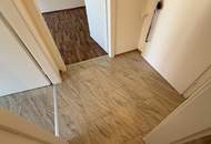 UNBEFRISTET!!! Single-Wohnung in bester Innenstadtlage (Fußgängerzone!!!)
